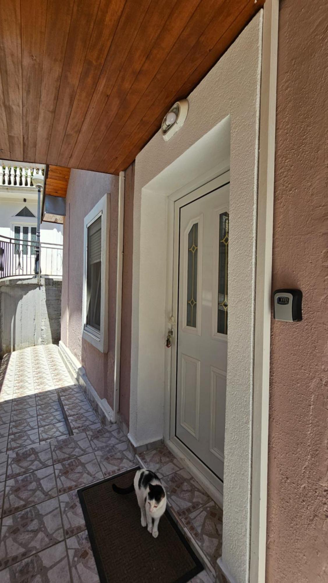 Lalovina Apartment แฮร์เซ็ก-โนวี ภายนอก รูปภาพ