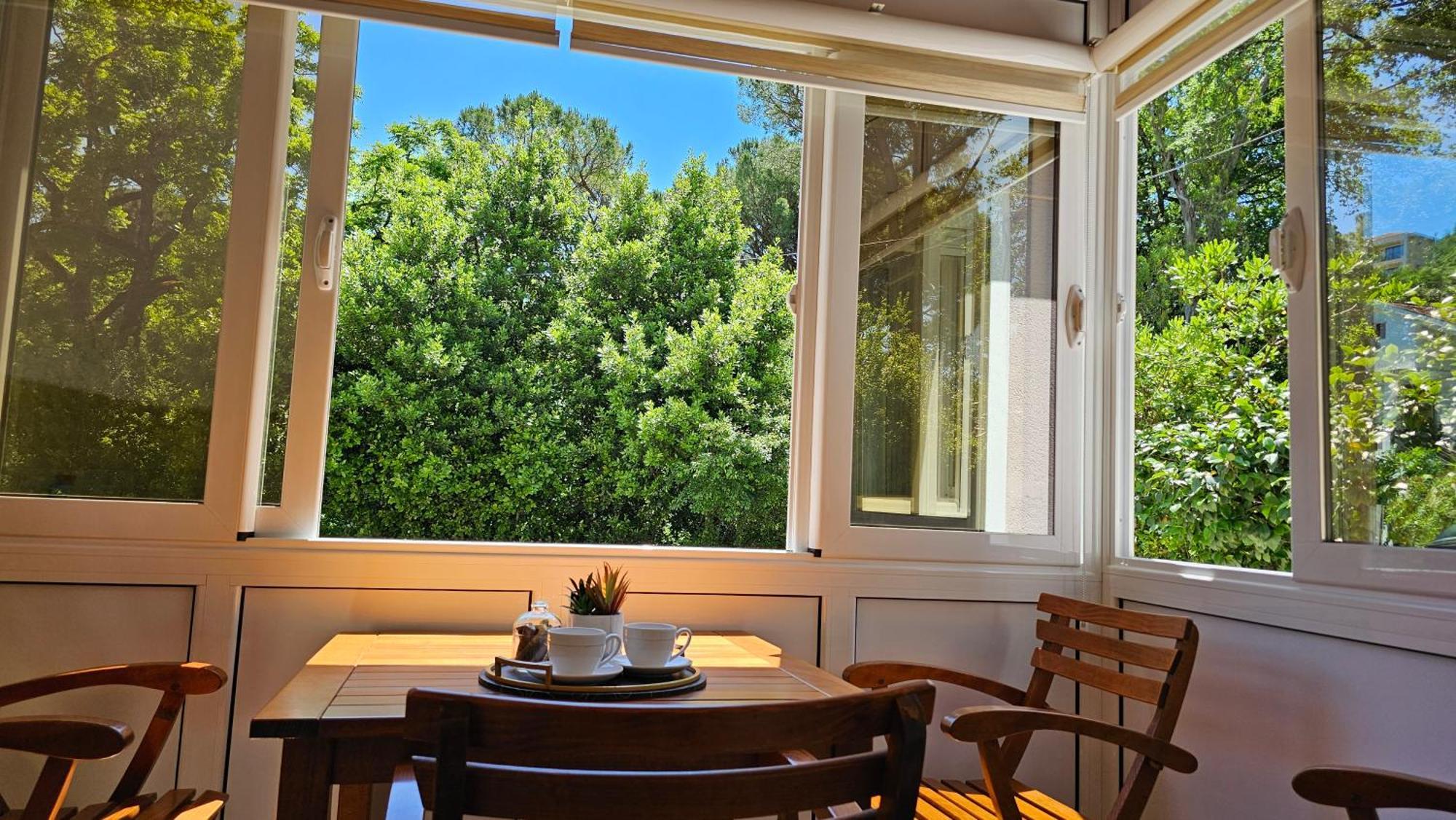 Lalovina Apartment แฮร์เซ็ก-โนวี ภายนอก รูปภาพ